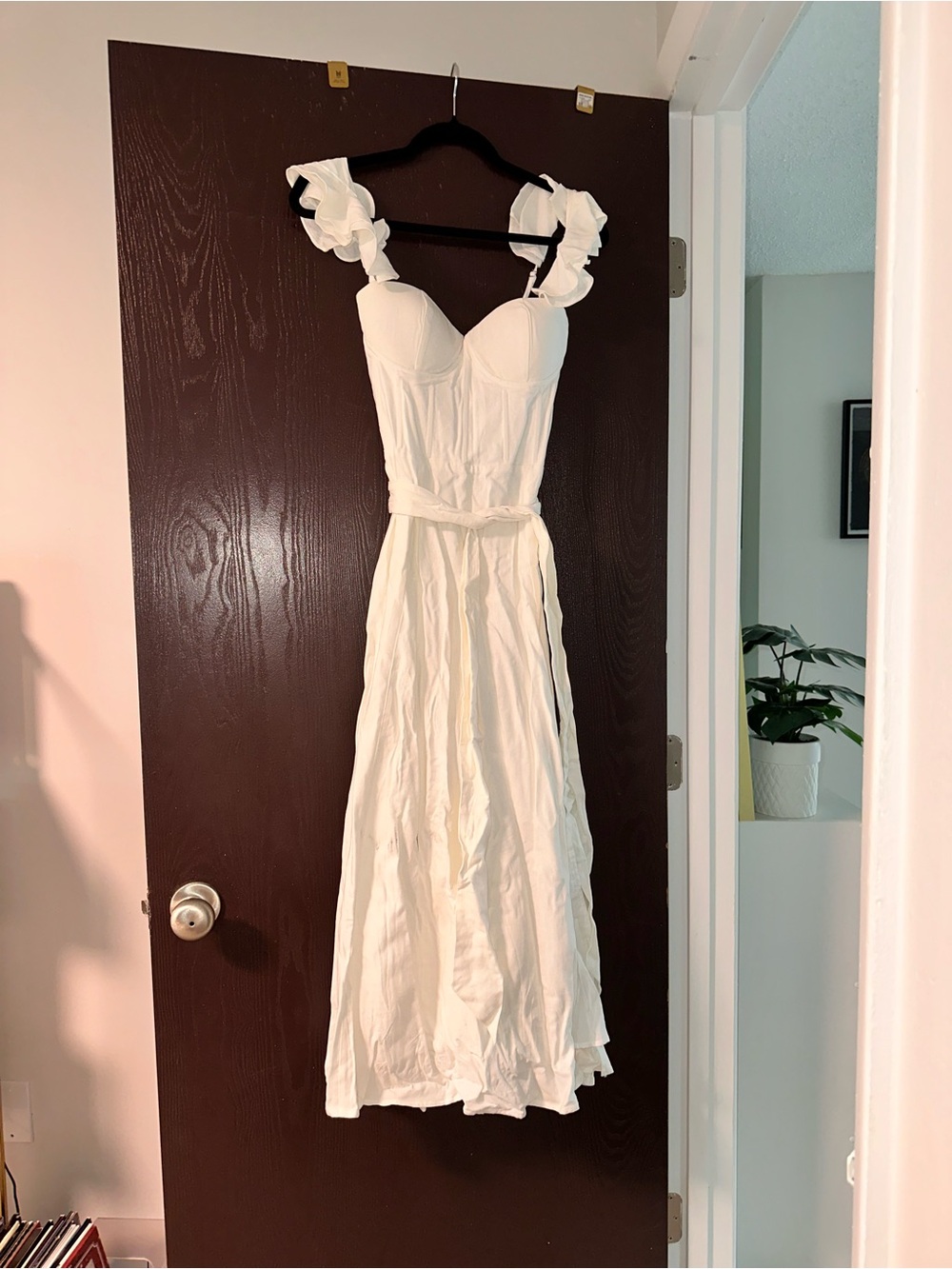 Dress Forum White Ruffle Strap Maxi Dress